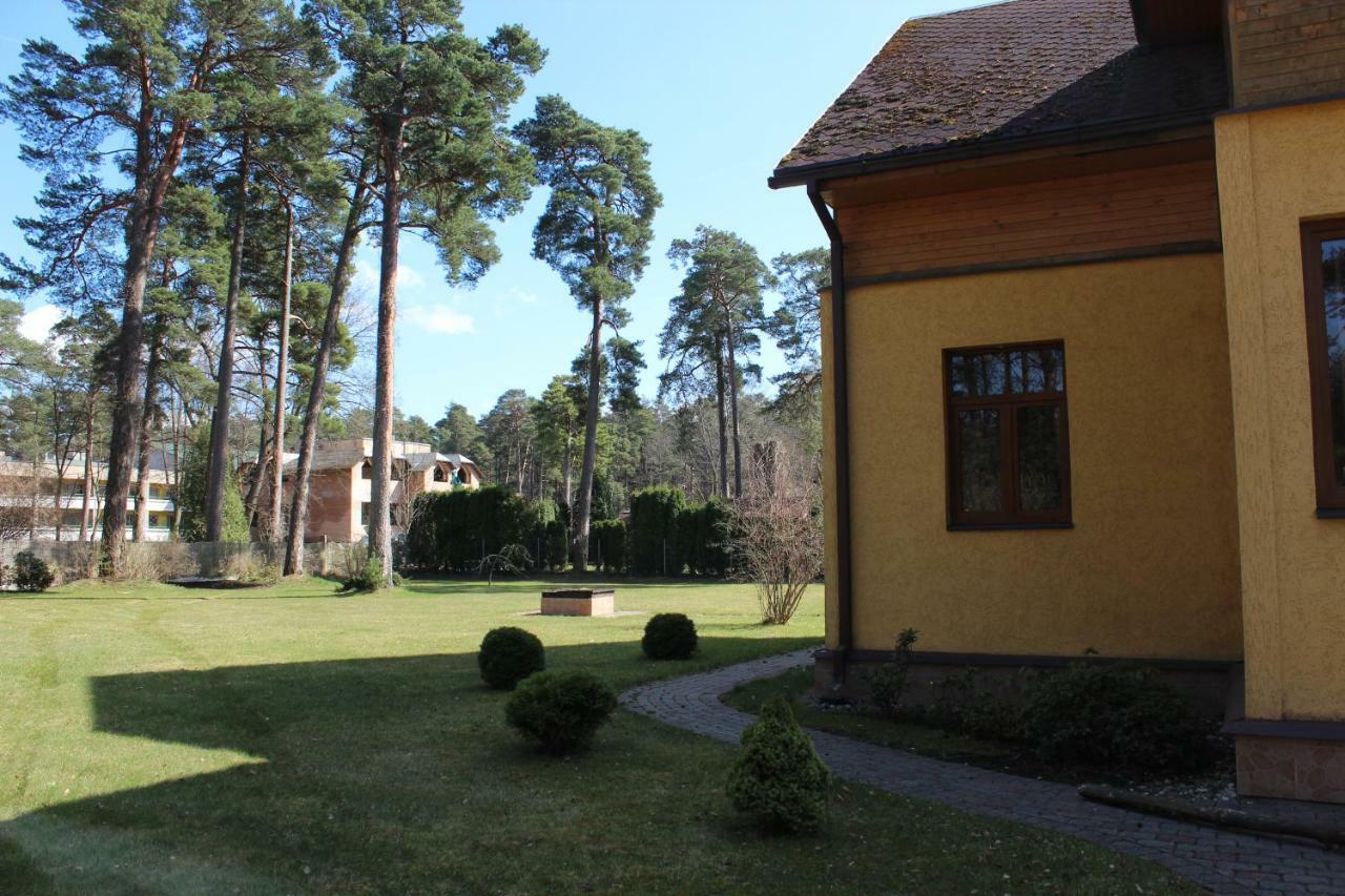 Strelnieku Prospekts Villa 44 Jurmala Exterior photo