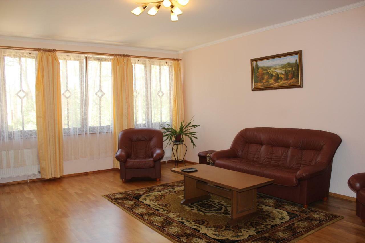 Strelnieku Prospekts Villa 44 Jurmala Exterior photo